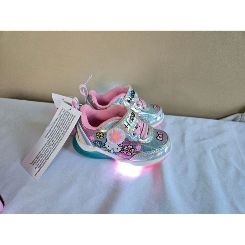 Hello Kitty Light up Sneakers - Toddler size 6 - NEW